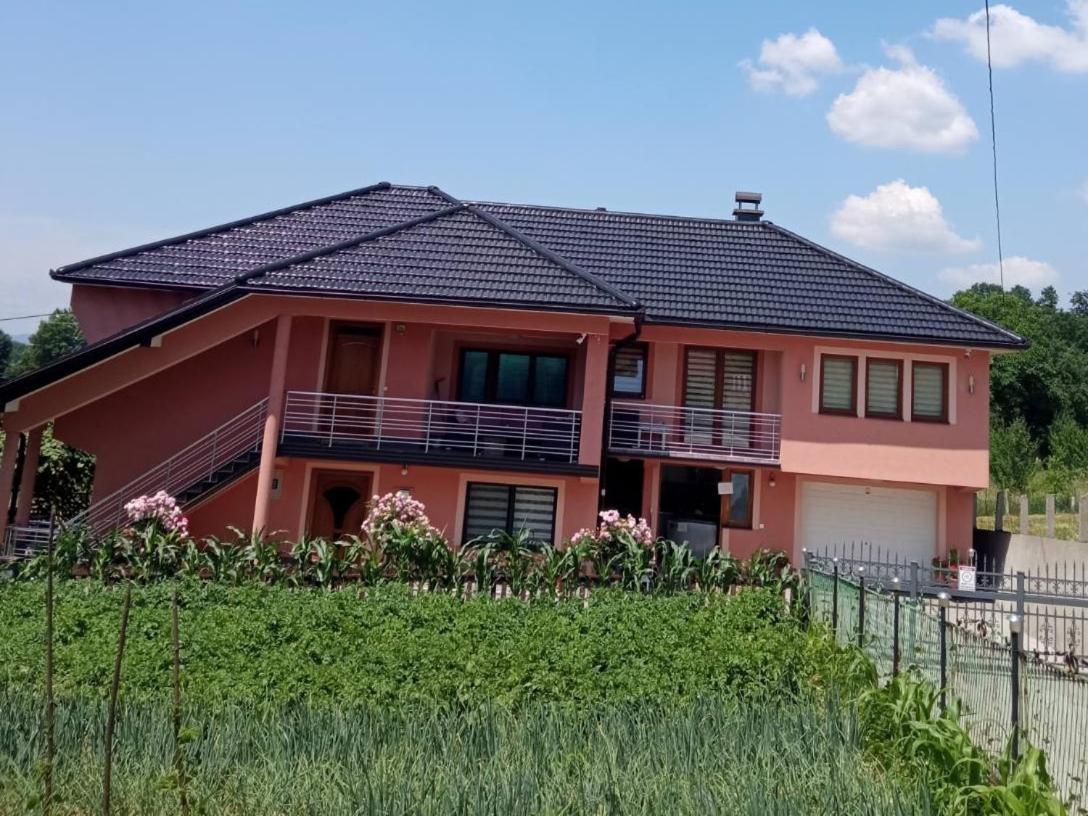Guest House Ahmo Halilcevic Dubrave Gornje Ngoại thất bức ảnh